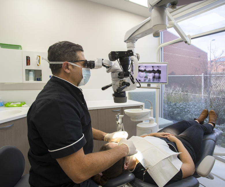 DCP2862w Dental Operation