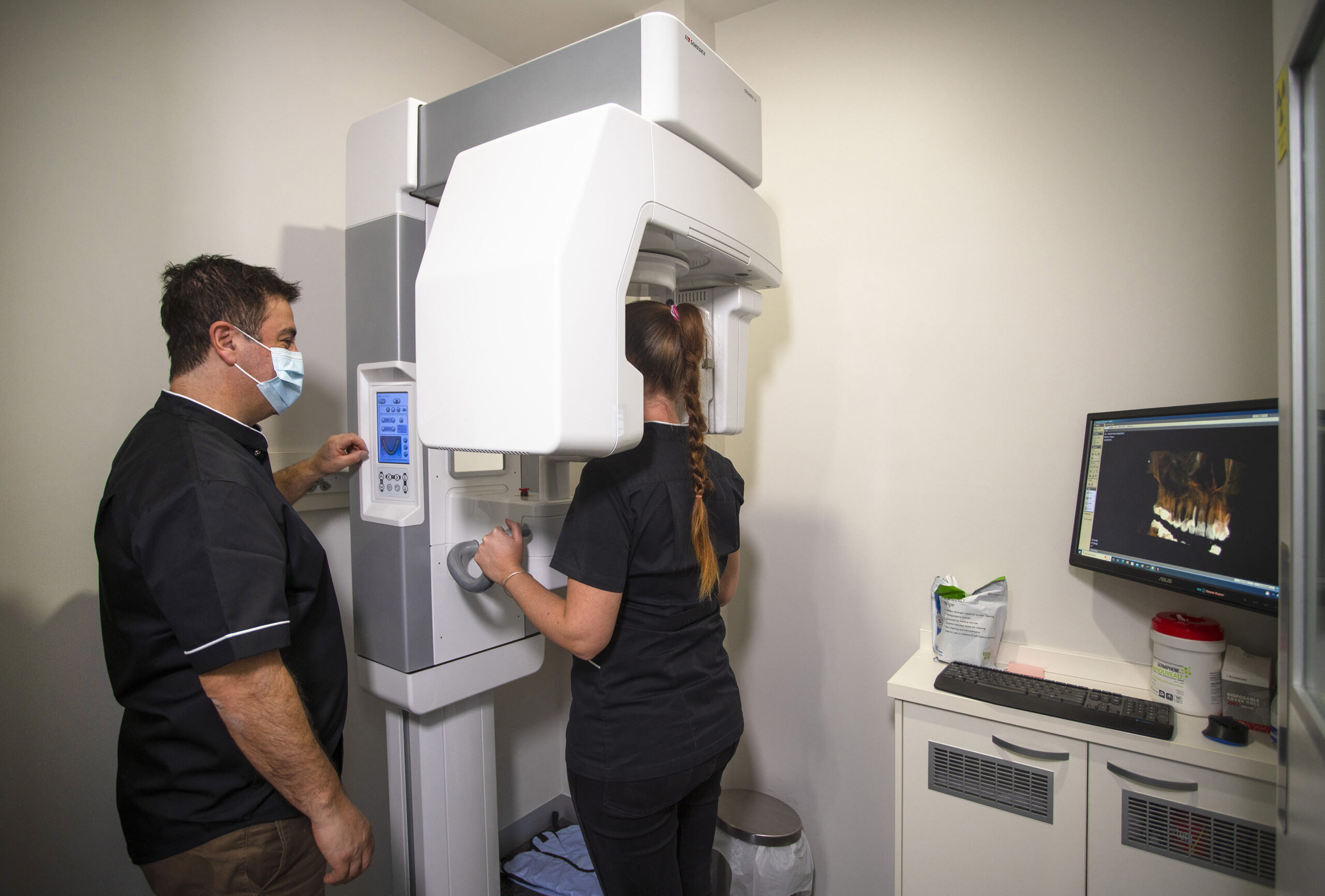 DCP2870w Wisdom Teeth Removal